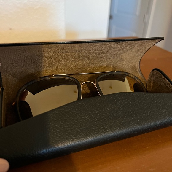 Burberry tortoise shell aviator glasses gold reflective lenses - Picture 4 of 6